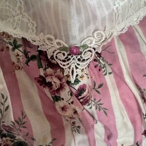 Little Precious Pink Floral Lace Dress - Girls' Daywear